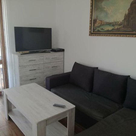 Guest House Katina Balchik Ngoại thất bức ảnh