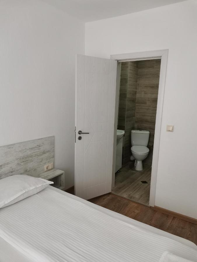 Guest House Katina Balchik Ngoại thất bức ảnh