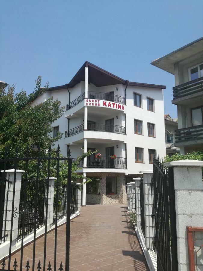 Guest House Katina Balchik Ngoại thất bức ảnh