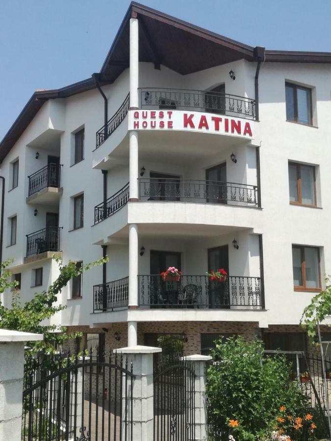 Guest House Katina Balchik Ngoại thất bức ảnh